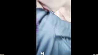 麻豆传媒STP35241 没想到亲姐姐这么淫荡被抠到小穴出水后主动让我开发她的菊花