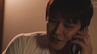 ATID-662 無能な部下にクリトリスを「吸うやつ」で下半身ガクガクになるまでイカされ続けた女上司 夏目彩春