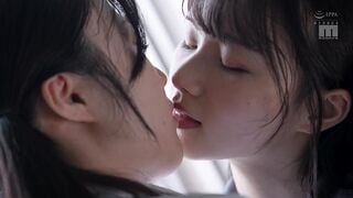 MIRD-272 超・美少女専属【初本格レズ作品】共演 制服レズビアン 変わる世界の中で、変わらないわたしたち。 泉ももか 輝星きら