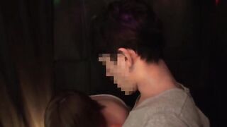 MIST-119 日本最大の繁華街にある「老舗おっぱいパブ」では新人嬢がベテラン嬢から客を奪うために内緒でセックスさせてくれる。しかも生で。4