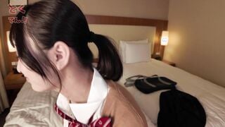 FC2-PPV-4854976 無修正＜清純派元アイドル研究生だった制服18坂道系＞長舌い舌がチンポにねっちょり絡みつくり！えっぐい吸引力のフェラチオ&手コキ発射！早期購