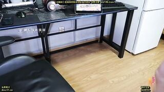 麻豆传媒STP35105 上门陪玩小姐姐学生制服的蜜穴服务被操到不停喊救命 唐可可