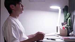 【モザイク破壊】DASS-823 再婚した義母さんがドストライクすぎて、夢に出た。「勉強にする？ケーキにする？それとも、私かな」明るく優しく艶かしい義母さんの性教育 大槻