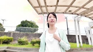 SDMM-227 マジックミラー号 マンスジくっきり 美ジョガーナンパ ジョギング直後の全身から汗が噴き出る美ジョガーさんの股関節へストレッチ…からの電マ！着衣イキしまく