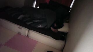 NEOS-017 つきまとい ハツラツと遊び回る南国の香りがする小さな手足を元気いっぱい動かしながらパンチラも気にしない、まだちいさいのに化粧を覚えてスカートも短く色づき