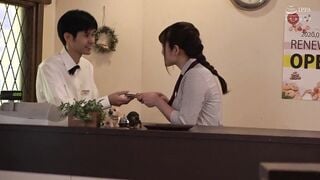 AKDL-007 バイト仲間のスマホに保存されたハメ撮り動画 若宮穂乃