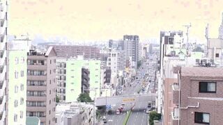 HMN-812 密着こそこそ囁き内見中の夫婦の旦那を誘惑即ハメ20発中出し契約もぎ取る不動産レディ 五日市芽依