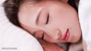 【モザイク破壊】JUL-914 出張先のビジネスホテルでずっと憧れていた女上司とまさかまさかの相部屋宿泊 白花こう