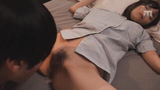 MIMK-271 寝てる間体を自由に使わせてくれるクラスメイトの森田さん ひたすら可愛い画と理想のシチュエーションの融合 今もっともシコれるサークルひやしまくら×MOOD