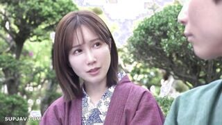 【モザイク破壊】JUR-050 祝！！小島みなみ専属1周年！！ 都会の喧騒を離れた旅先で 偶然出会った人妻・みなみさんと… ゆきずりの中出し温泉交尾
