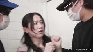 【モザイク破壊】JUR-470 女上司、出張先で恥辱に揺れる中出し電車痴● 水戸かな