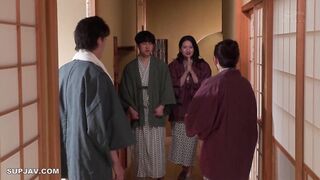 【モザイク破壊】JUR-499 毎晩旦那とヤリまくる絶倫叔母と一泊二日の搾精旅行 ヌカれまくって性に目覚めた童貞の僕は… すべて忘れて連続中出し交尾にハマってしまった。