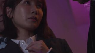 JUR-660 令和の子達は知らない噂のピンクパラダイス ただいまハッスル営業中 魅惑の人妻ノーパン喫茶に来・て・ネ