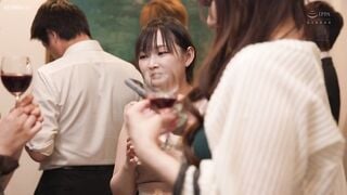 ROE-450 娘の幸せを見届けながら…。披露宴で娘婿に犯●れた母 水野優香