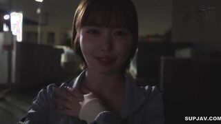 【モザイク破壊】HMN-761 街中で逆ナン！見つけた童貞に…ガチンコ出演交渉！みさみさの凄テクに10分間耐えれたらナマ中出しで童貞卒業させたげる 小栗操