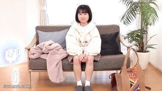 【モザイク破壊】HND-958 新人18歳 京都の田舎にある老舗旅館の娘 現役名門お嬢様女子大生が中出しAVDEBUT 安達千鶴