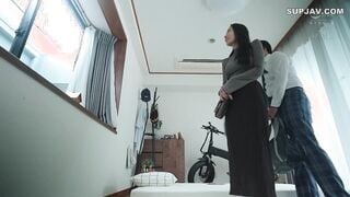 ROYD-304 偶然見た向かい部屋の変態。僕たち童貞なのにいきなりエゲつねぇ下品痴女が誘惑してきて…パナいズベ公すぎる鬼連続中出しレッスンで新品金玉がお亡くなりになりま