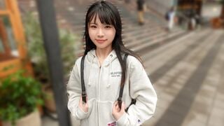 SIRO-5650 ¡Mira el sexo de la generación Reiwa! ¡Un joven de 19 años que trabaja en un famoso parque temático ha presentado su solicitud! ¡Muy interesada en el sexo y extremadamente encantadora! ¡La cara de panal también es linda! ¿Las zonas erógenas dema