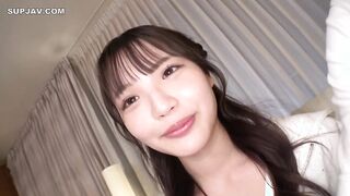 SIRO-5652 童顔巨乳美少女、属性てんこ盛り！！自分の顔よりおっきなオチ○ポに興奮してジュポフェラ！！おっきなお尻を活かした騎乗位でニュルニュルと巨根を搾り取る！！