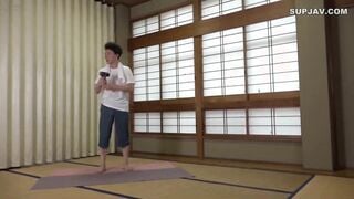 【モザイク破壊】GBAN-020 美人パーソナルトレーナーが超デカ尻なのに無防備誘惑してくるので…