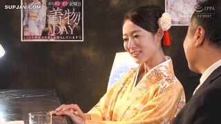 【モザイク破壊】KBR-033 痴女ママの鬼スケベぇ接客スナック 松岡すず【限定特典映像40分付き】