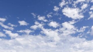 LULU-193 常にち○ぽを舐めたがる友達のメンヘラ彼女に絶倫デカチンバレしてオキニの精飲ペロ友になり喉奥ごっくんされまくった話。 沢北みなみ