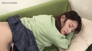 【モザイク破壊】MIDA-368 入り浸り幼馴染ギャルの無防備パンチラにド欲情。コンドーム箱を使い切るまで発情ピストンした童貞卒業ヲタク僕 宮下玲奈