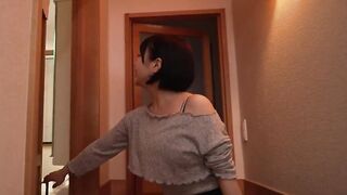 HUNTC-558 えっ！？80％？なにこの数字？ヤレる確率が可視化されてボクだけに見える世界！宅飲み編