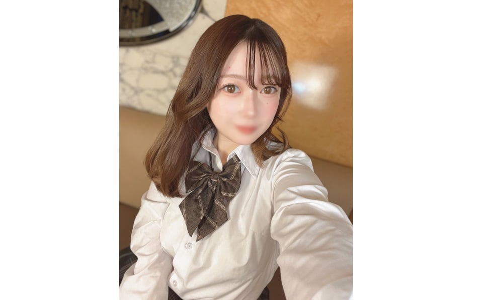 FC2-PPV-4880828 ②【春意盎然・天真爛漫的性感魅力×絕世美貌◎】宛如祈願世界和平的女神——擁有天然F罩杯的日向醬，竭盡全力侍奉超過20釐米的巨根