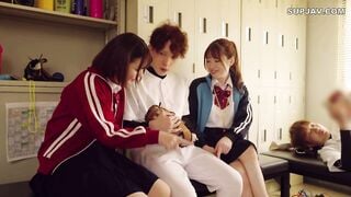 【モザイク破壊】HUNTC-351 遂にモテ期到来！？部員より女子マネージャーの方が多い弱小野球部でボクを引き止めるために発射無制限の中出しOKでホームラン連発状態！先輩