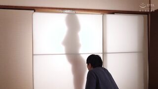NACT-116 田舎の居候先の家主さんが美人で裸族だった！！ 東ふうか