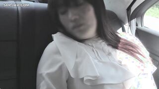 FC2-PPV-4885072 【個撮・車内&温泉でフェラ&セックス】<神乳エロBODY美人妻>[旦那公認]中出し大好き!デカ尻ぷりんぷりんで激ピストン騎乗位!!