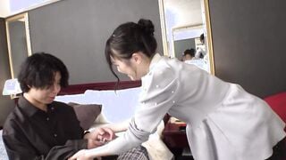 200GANA-3376 真っ白な肌には決まってピンクなチクビ！パティシエを生業にする彼女の夜の姿は超がつくほどド変態！！最後はザーメンを進んでごっくんしてくれましたw