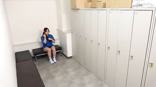 GNS-149 【秘蔵映像】常習的に行われたスポーツジムロッカー性交事件19人