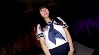 SLAP-152 เด็กนักเรียนหญิงโชว์กางเกงในด้วยการยัดเข้าไปในจิ๋ม 10