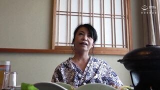 C-2330 艶熟女 温泉慕情＃017