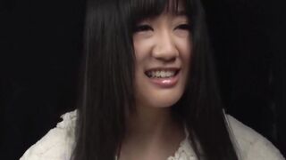 T28-454 リアル素人ナンパ！日本最大級の某同人イベントで見つけた女の子達に声を掛け交渉生セックス！！～同人誌を買い漁るオタク女子やカメコに囲まれるコスプレイヤーはや