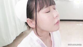 【モザイク破壊】MISM-425 飲尿！喉奥！肛門！患者全員14リットルの異常おしっこ全部飲み干す3穴検尿ナース 池内遥