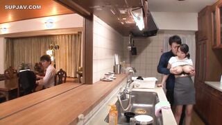【モザイク破壊】VENU-602 tidy［無言］thin 隣にお父さんがいるのよ… 澁谷果歩