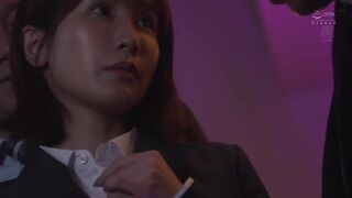 JUR-660C 令和の子達は知らない噂のピンクパラダイス ただいまハッスル営業中 魅惑の人妻ノーパン喫茶に来・て・ネ