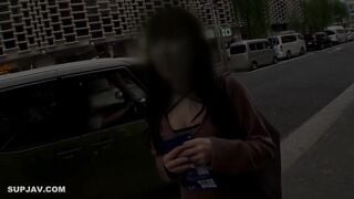【モザイク破壊】200GANA-3352 新橋ナンパしたら逆ナンする程のド淫乱潮吹き美女だった件ｗｗ イマドキの女子大生ならではのノリで、付いてきてもらえ性行為が始まるに