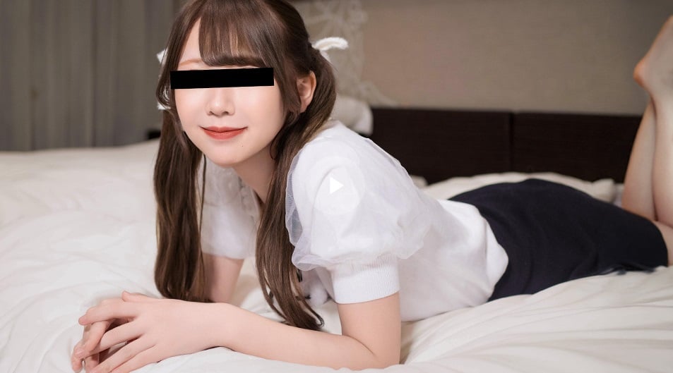 天然系少女 050726_01 轉型為地雷系風格的內射度假