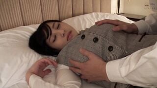 SABA-749 終電を逃した酔っ払った同僚とホテルで相部屋に…あまりの無防備な姿に我慢出来なくなって…Vol.016 _New2
