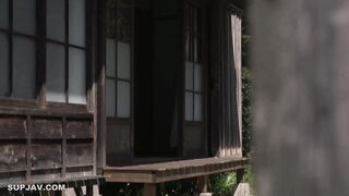 【モザイク破壊】AVOP-325 野ションを目撃されてプリプリお尻を大公開したままハメられた女子校生