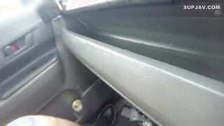 【モザイク破壊】SUN-064 潮吹き露出 指ズボ羞恥でセルフ潮をまき散らす金髪娘とビチャビチャ絶頂…