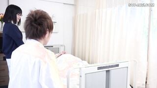 【モザイク破壊】SW-493 女だらけの病室でボインが誘惑！母の見舞いに行ったら性欲たまったお隣さんが胸の谷間を見せ付けてくるので僕のチ○ポは反応しまくり、母が寝てる横で