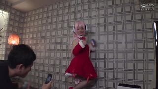 AKDL-068 【オフパコ映像】 アイドル級にカワイイ上に敏感早漏痴女！？飲むとエッチな気分になっちゃうビッチレイヤー:のぞみ 有村のぞみ
