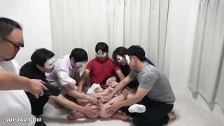 【モザイク破壊】DAVK-115 愛嬌たっぷり素朴な黒髪田舎女を脱がせてビックリ超下品なデカ乳輪100cm爆乳中年オジ集団の猛ピストンに絶頂失禁イキまくる中出しザーメン漬