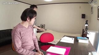 【モザイク破壊】GVG-532 勉強嫌いな受験生が親に無理矢理つけられた家庭教師を挑発してクビにするためのビデオ1 向井藍