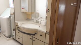 【モザイク破壊】HBAD-617 子育て豊満妻 甲斐性無し夫の為に借金返済で体を弄ばれても耐え忍び密か…